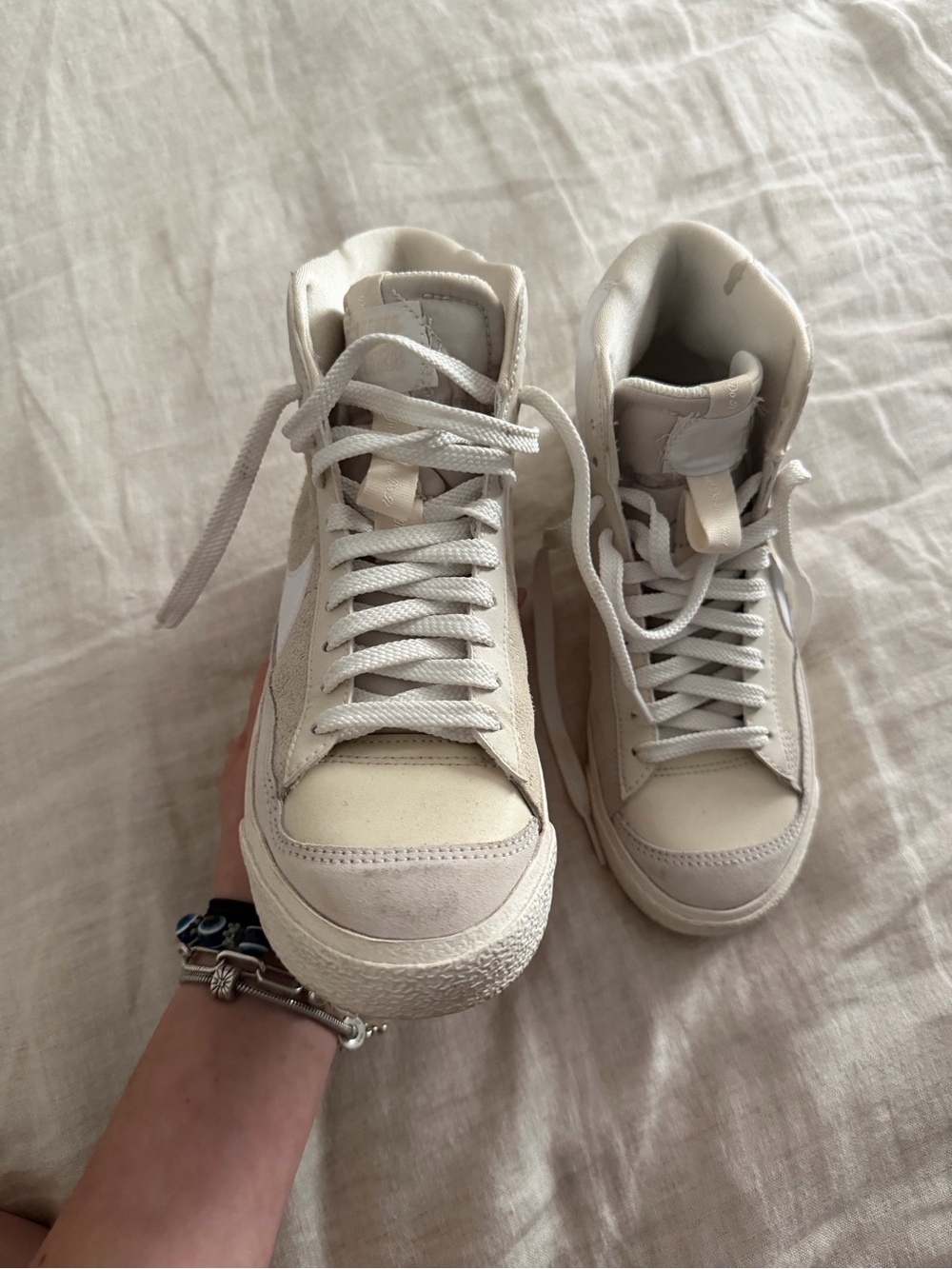 NIKE Blazer Mid ‘77 GA High-Top Sneaker - Picture 3 of 6